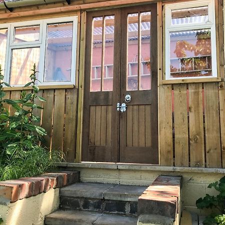 Rhonas Cottage Abergavenny Exterior photo