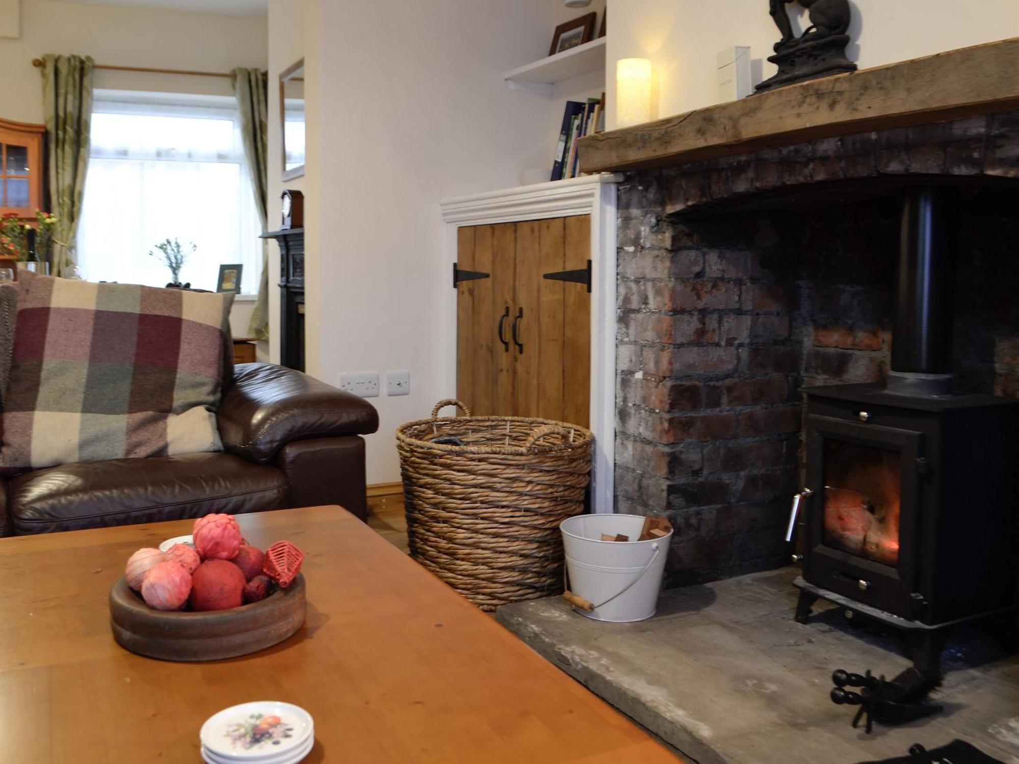Rhonas Cottage Abergavenny Exterior photo
